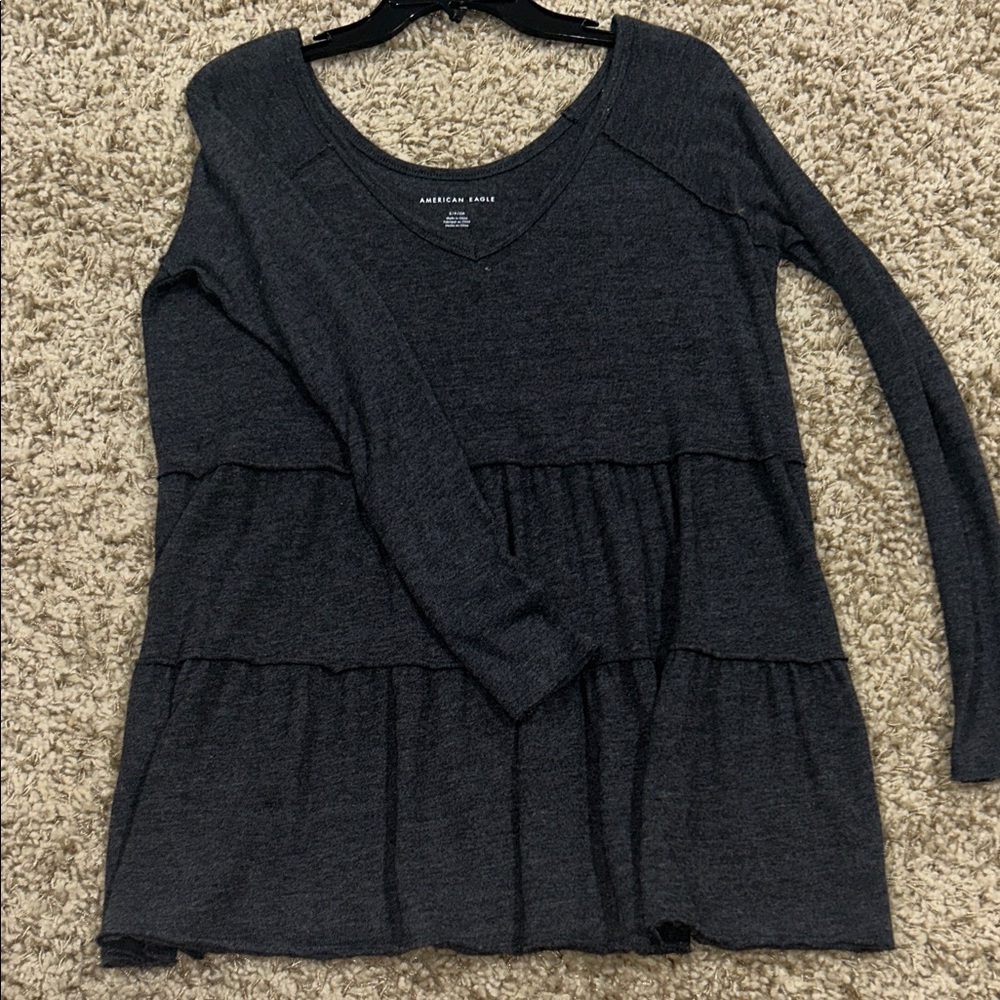 American Eagle Outfitters Charcoal Long Sleeve Tee
